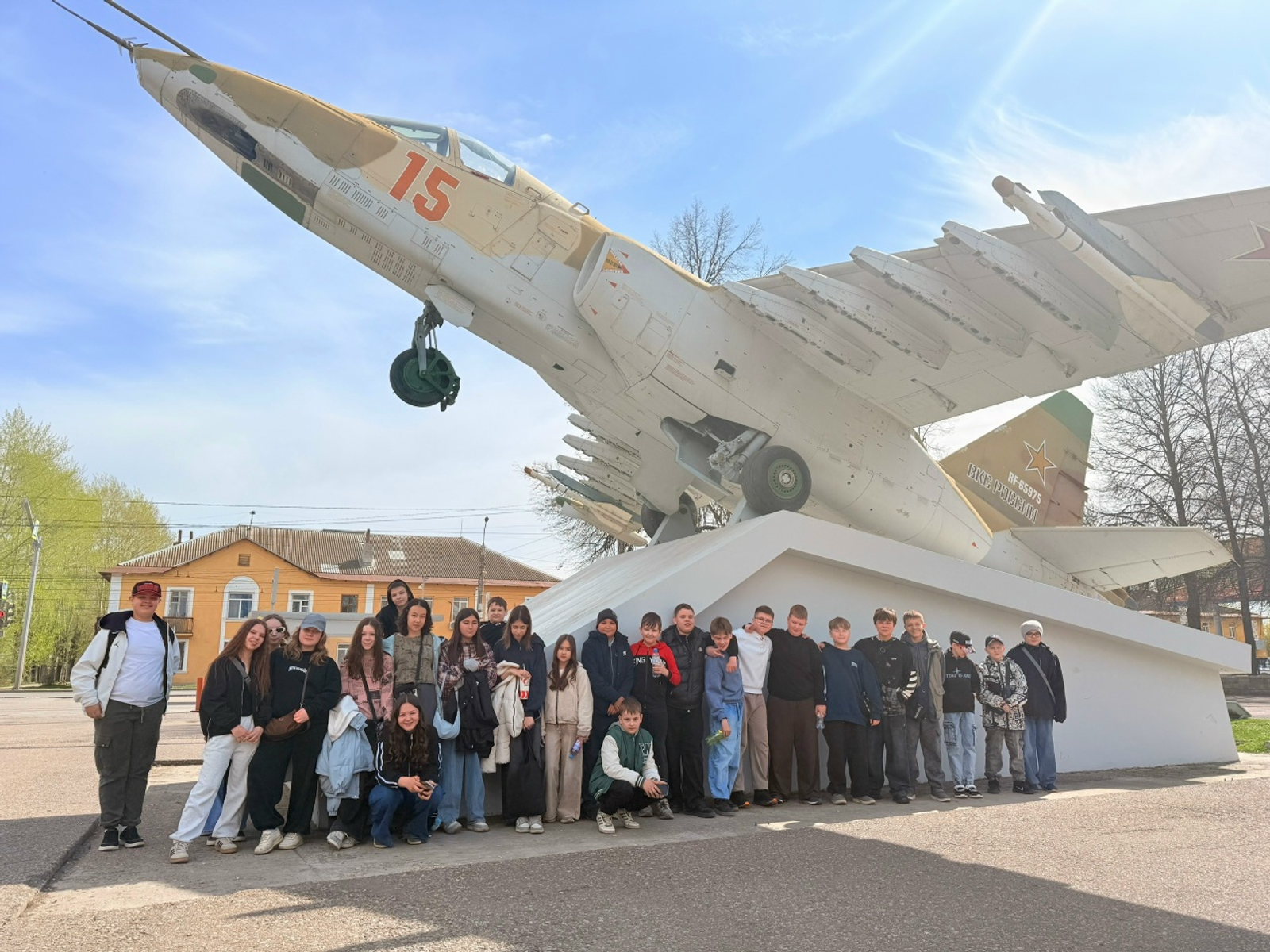 Школьники Иглинского района побывали на заводе авиационных двигателей