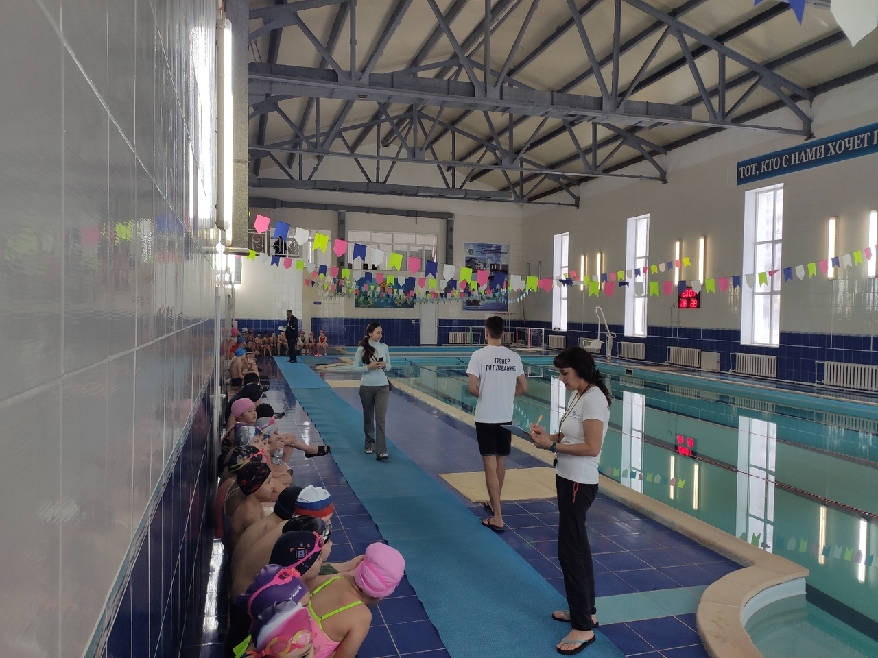 В Иглино состоялось открытое первенство муниципального района по плаванию среди детей