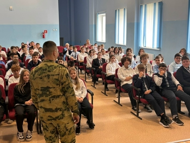 "Ваше внимание придает нам сил": бойцы СВО поблагодарили школьников из Иглино