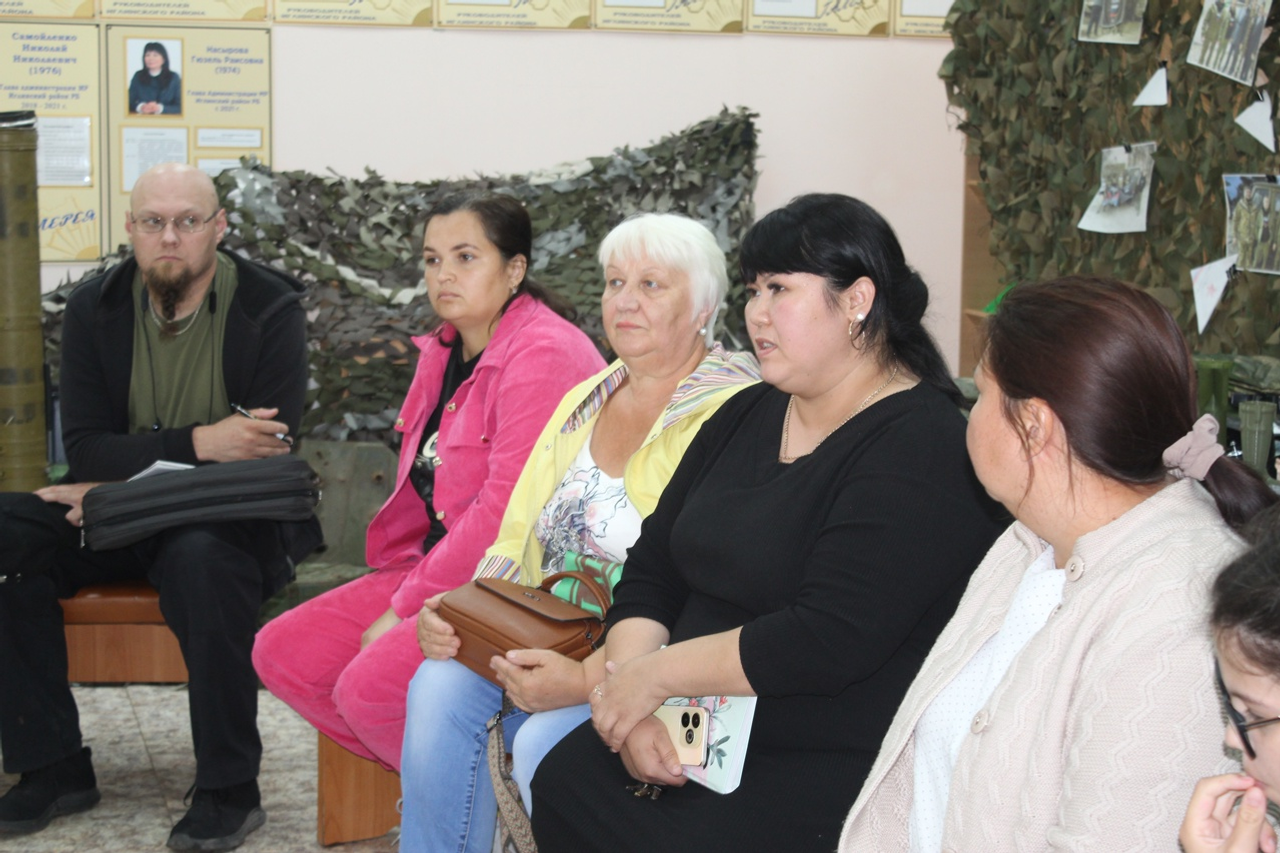В музее прошла встреча мастеров "Созвездия" с бизнес-шерифом района