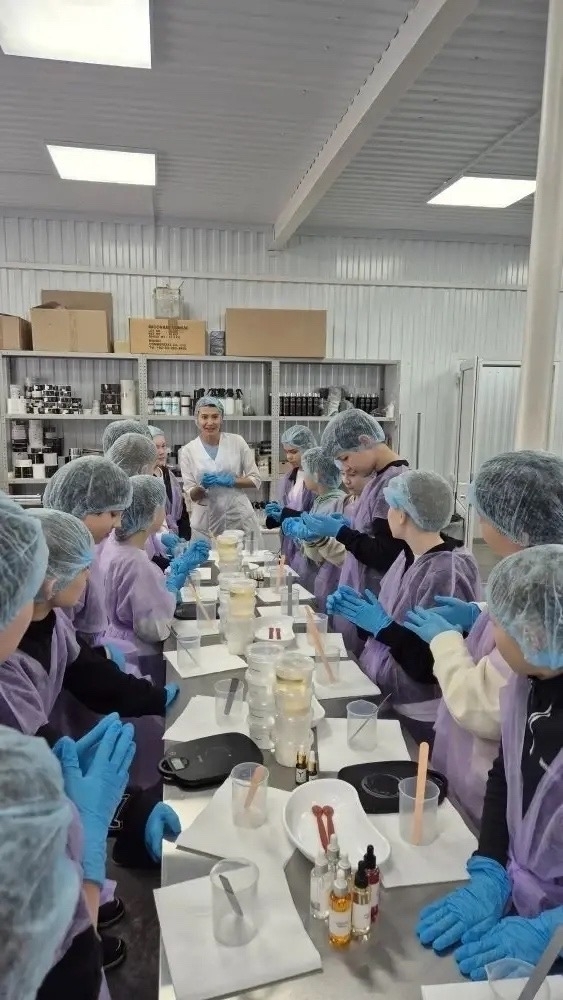 Когда теория встречается с практикой: полезная экскурсия пятиклассников