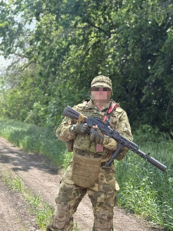 Две истории, одна память – непрерывная связь поколений защитников Родины