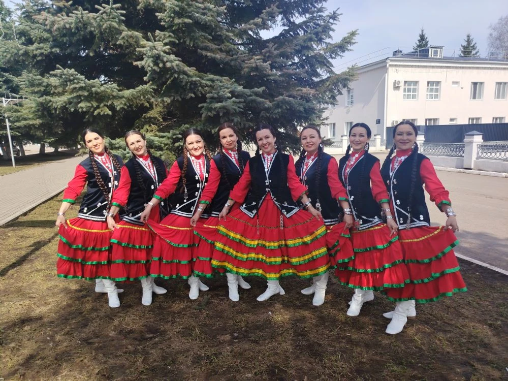 Единство талантов: в Иглинском районе прошёл яркий праздник творчества