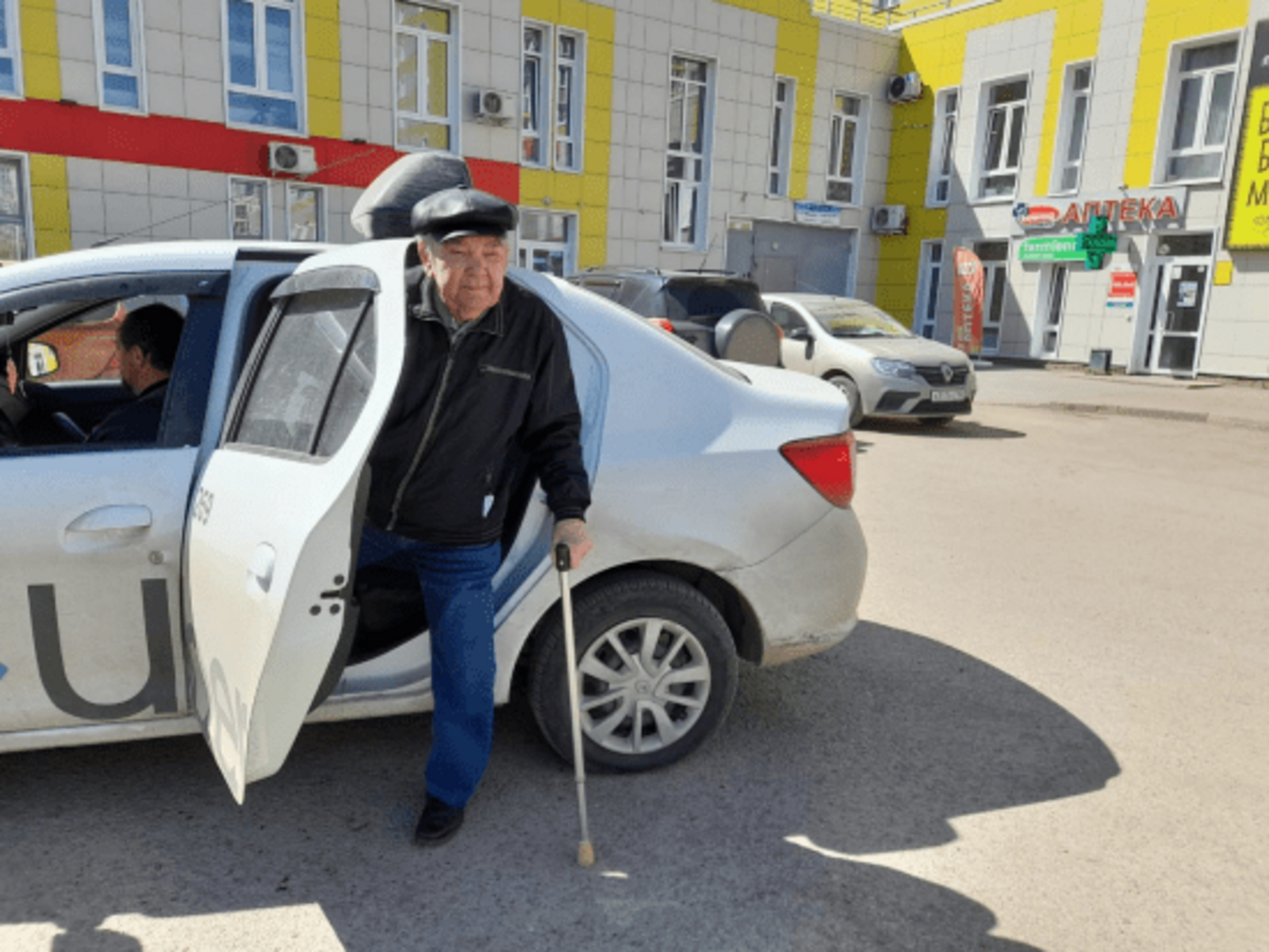 В Башкортостане ветераны могут вызвать такси бесплатно