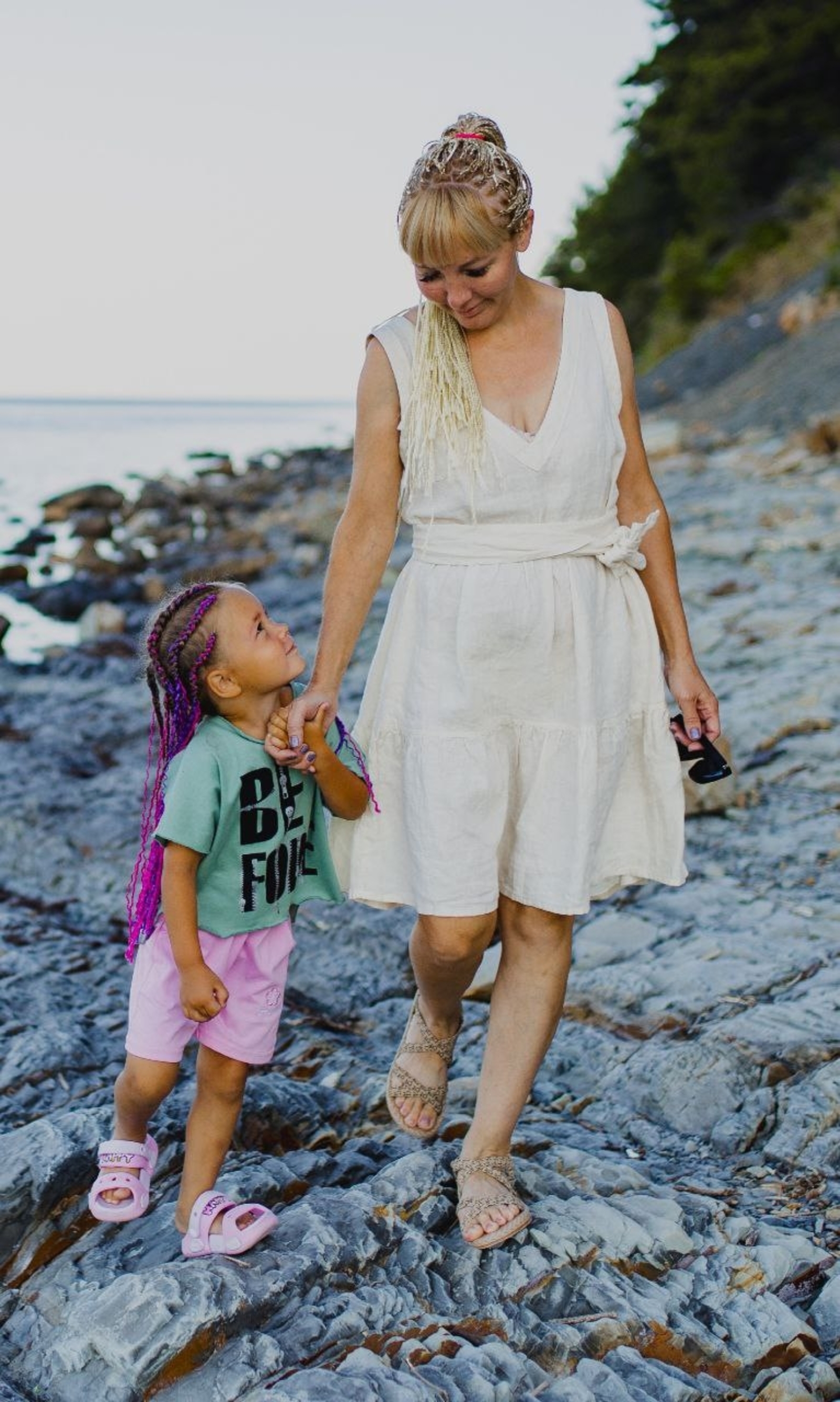 «Мама, папа и Родина»: история Юлии и Софьи, которые ждут своего героя