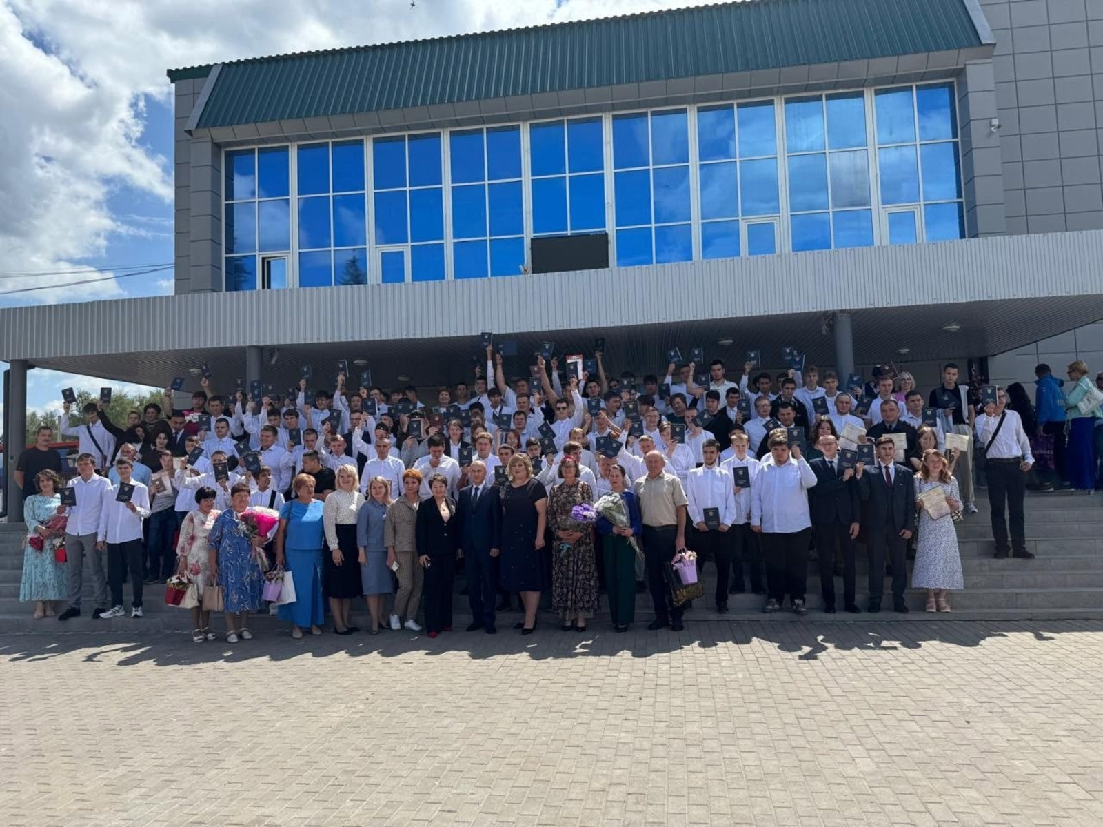 В филиале БАК села Иглино состоялся выпускной студентов