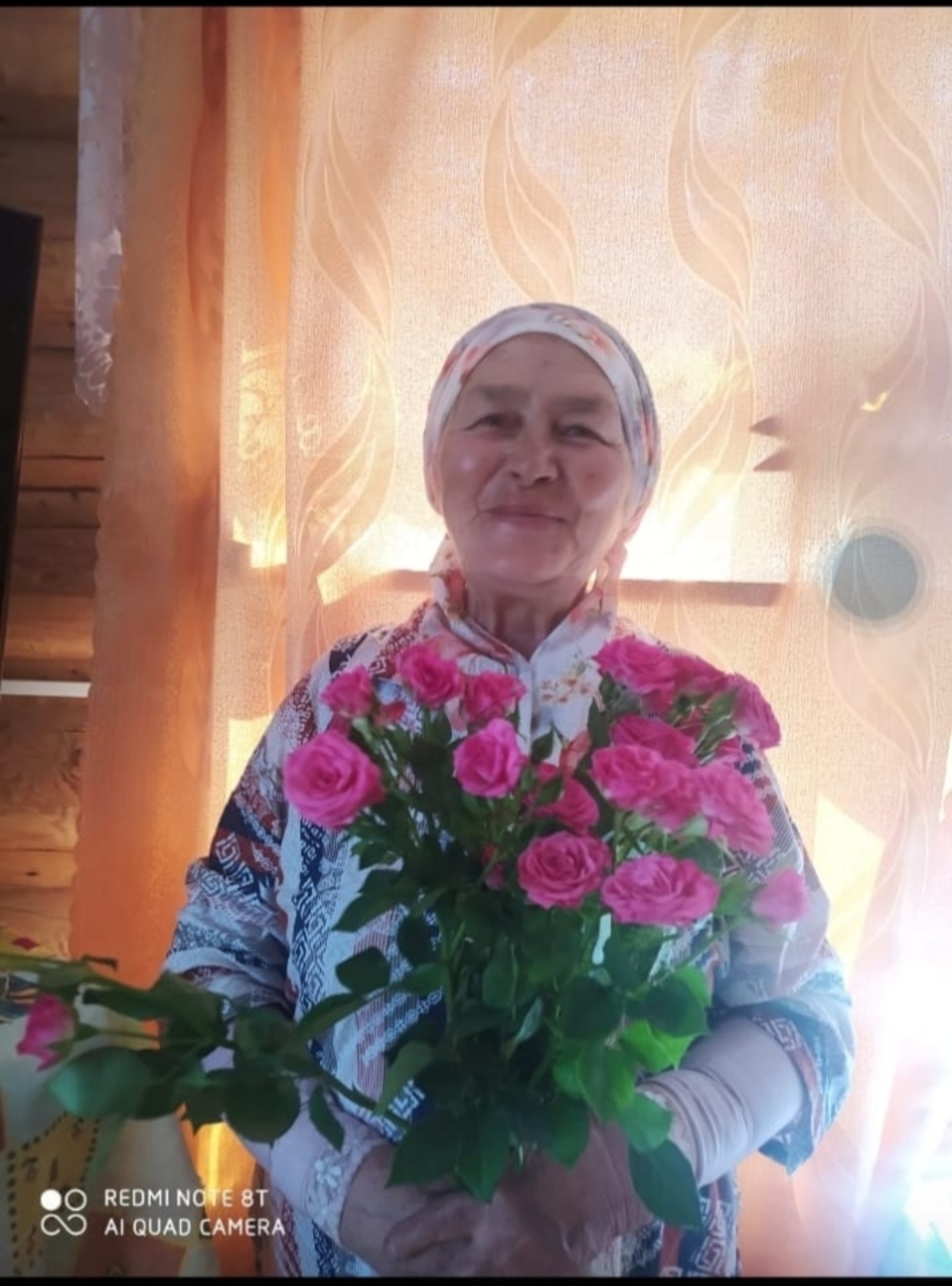 В объятьях мамы находишь мир и покой