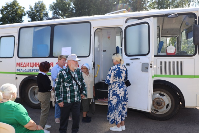 В Иглинский район прибыл поезд здоровья