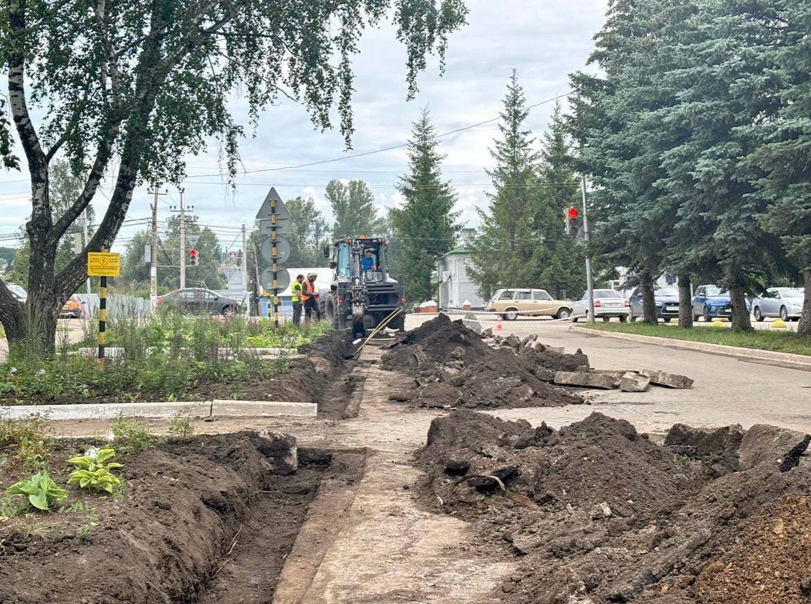 В селе Иглино начались работы по благоустройству улицы Свердлова