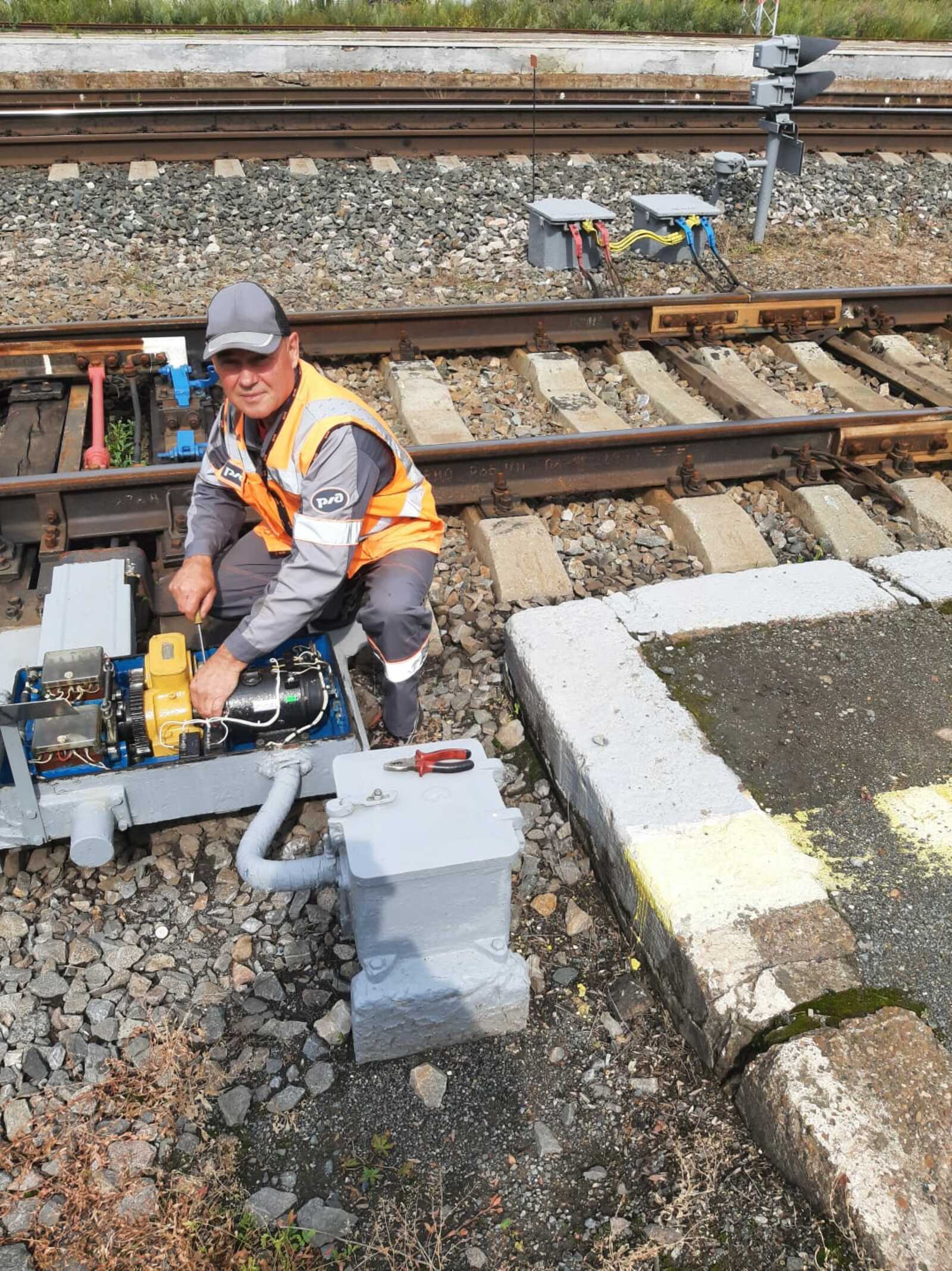Более сорока лет на страже безопасности