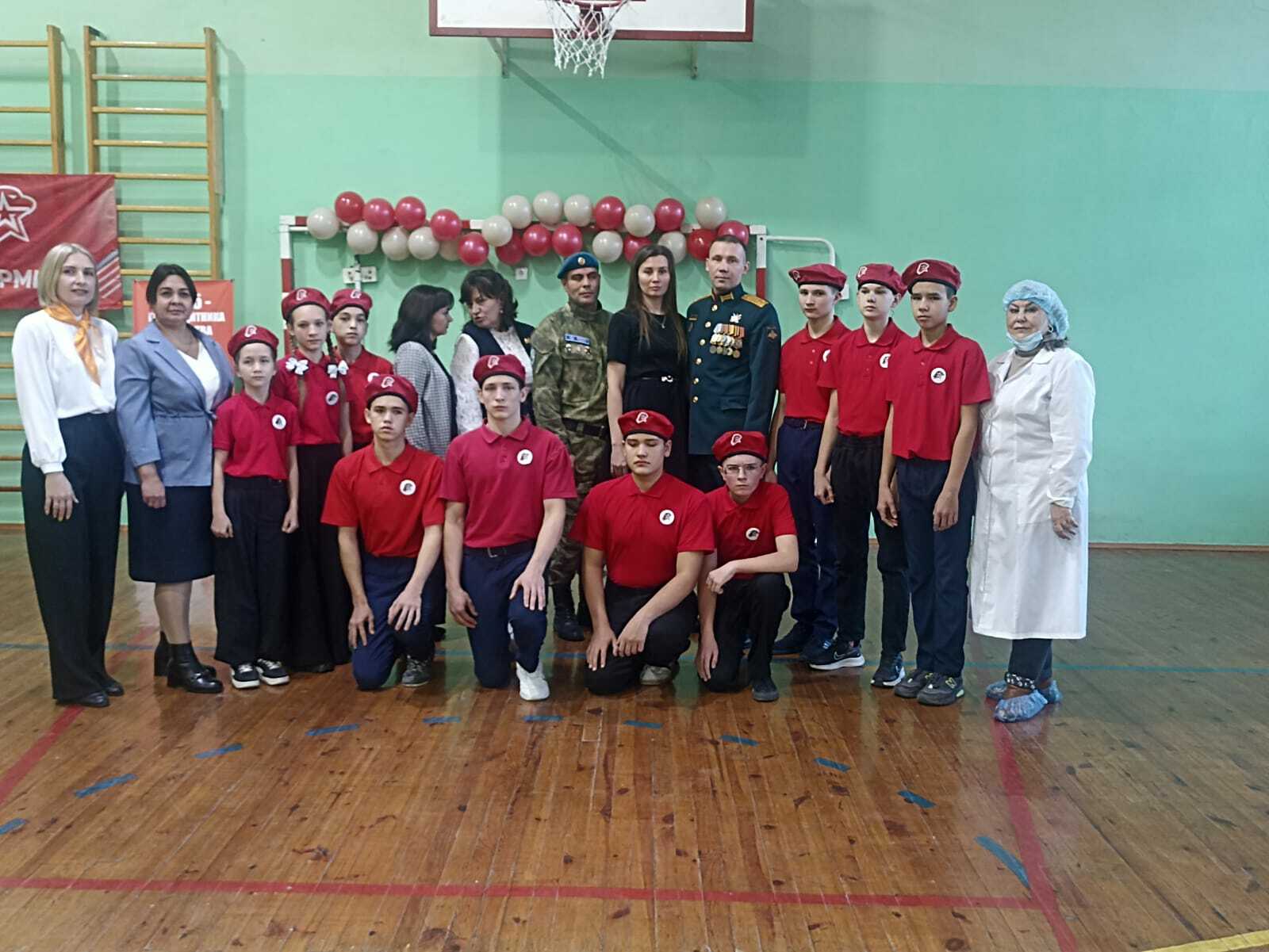 В Тавтимановской школе пополнение в рядах «Юнармии»