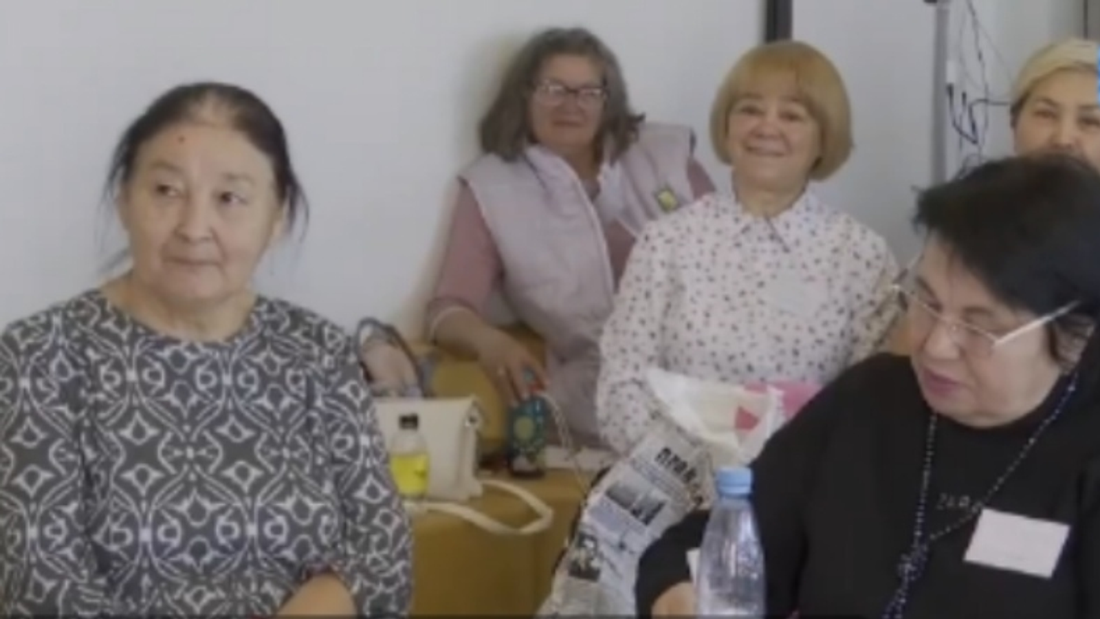 Люди "серебряного" возраста учатся  современному ведению бизнеса