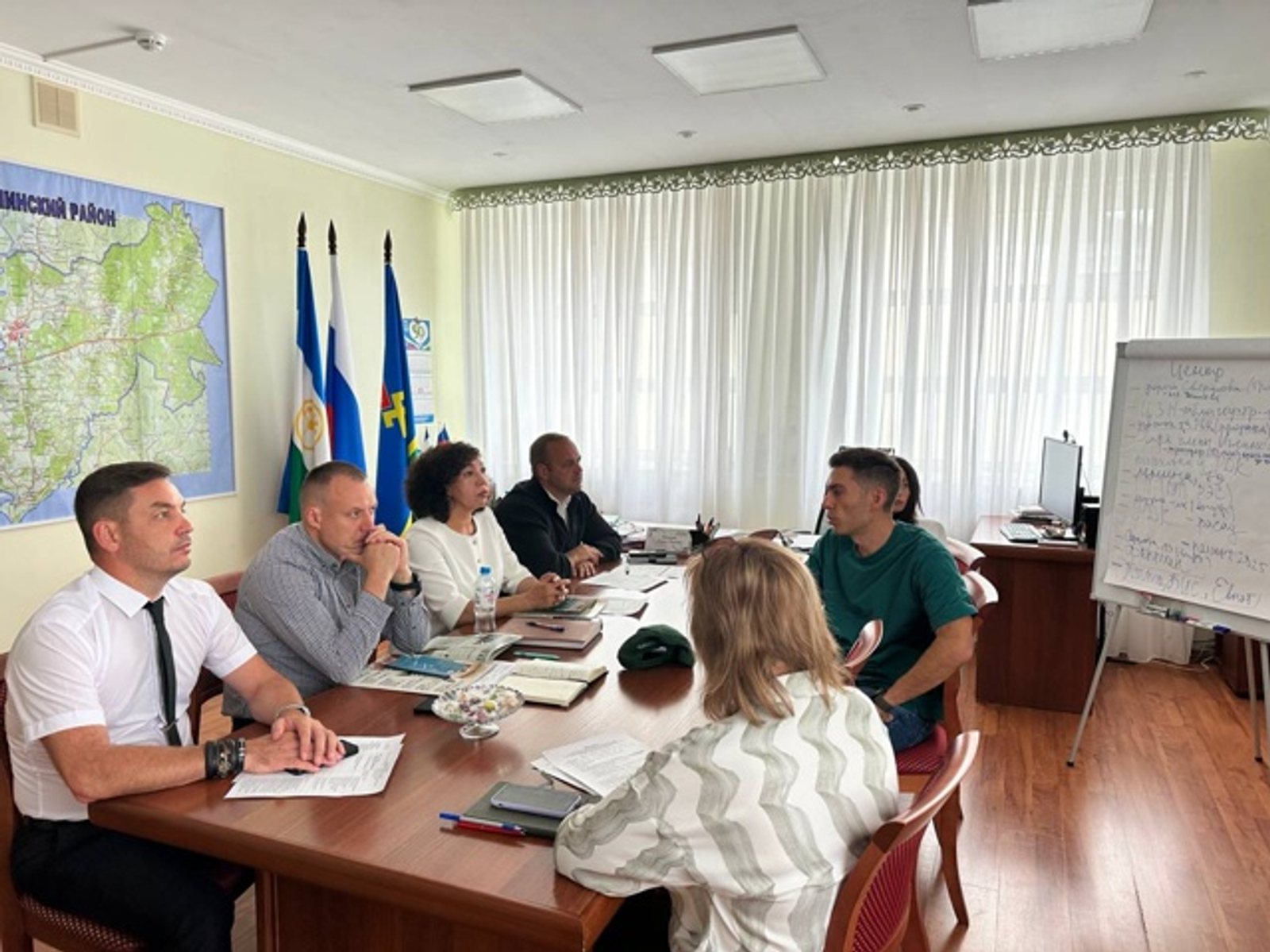 В Иглино прошел предпринимательский час