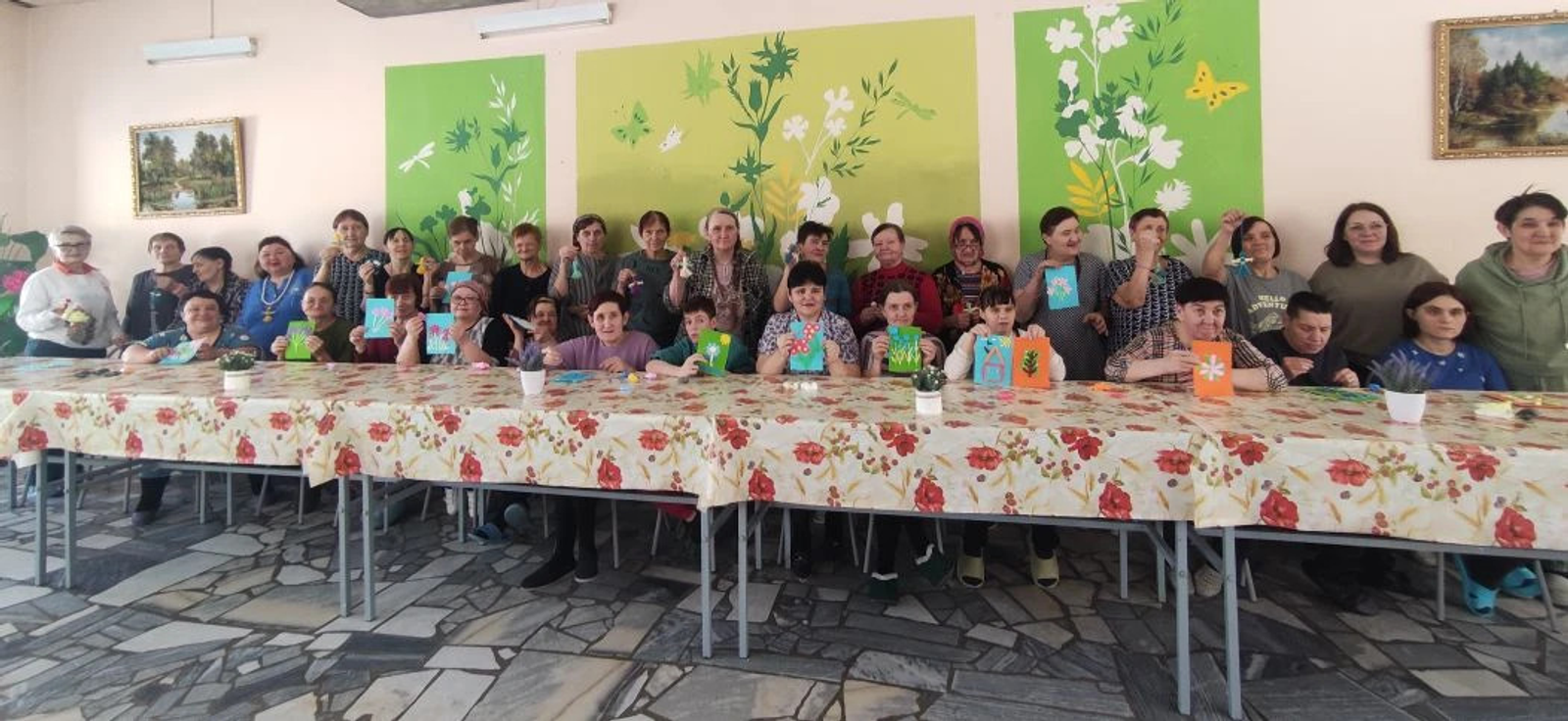 Не одни: молодёжь «Алпамыша» подарила праздник тем, кто особенно нуждается