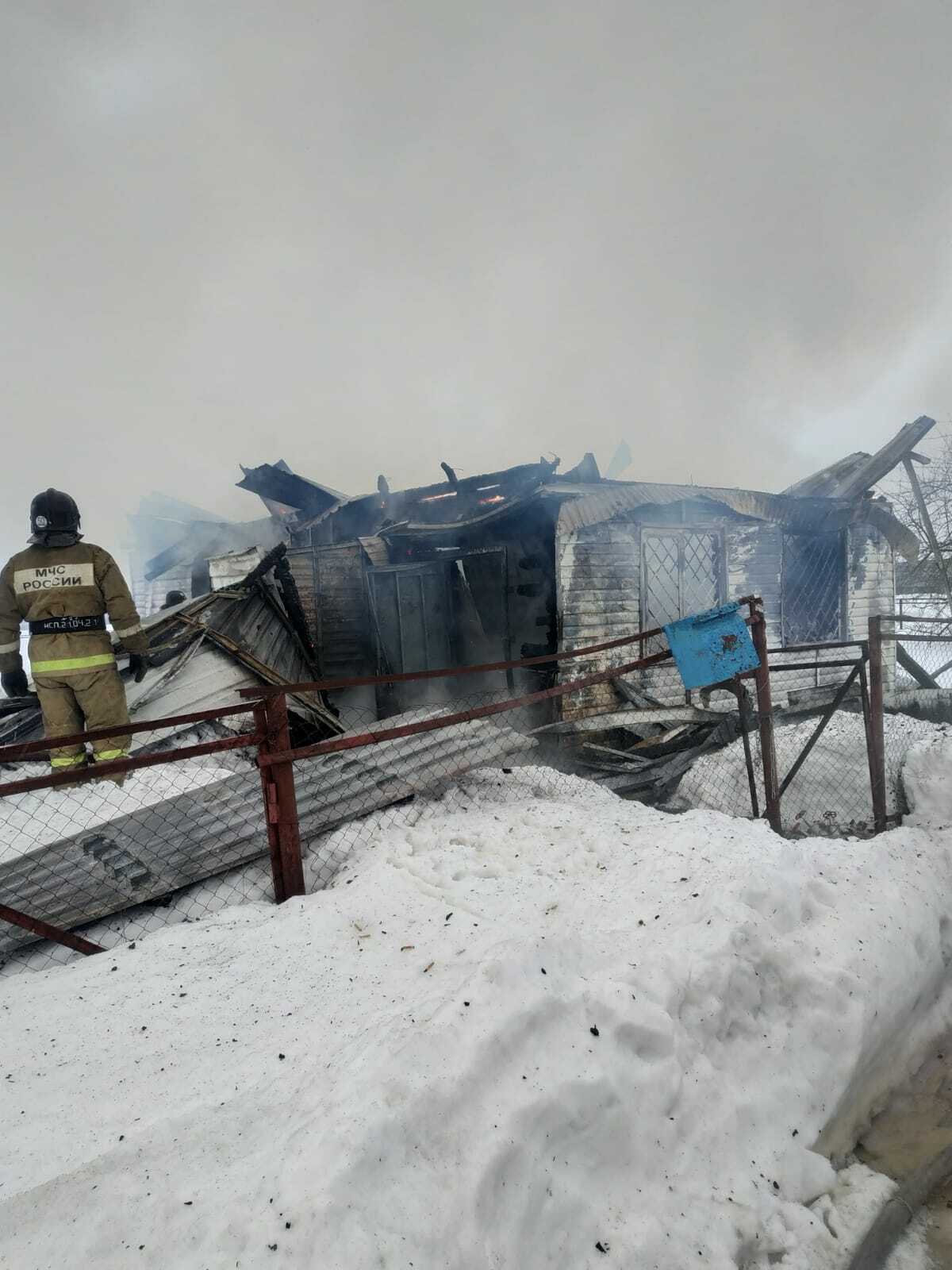 В селе Казаяк Иглинского района Башкирии сгорело отделение почты