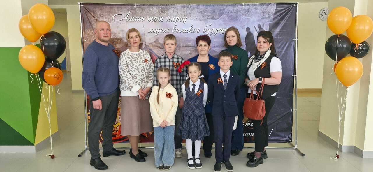 Герои живы в наших сердцах!