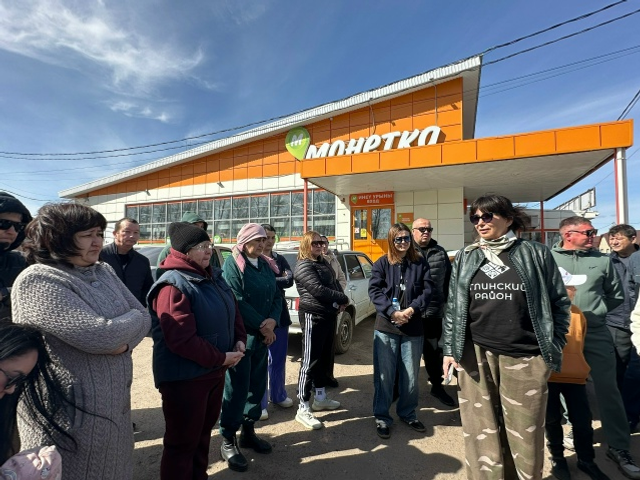 В Башкирии глава района встретилась с жителями "Кузьминки Вилладж"