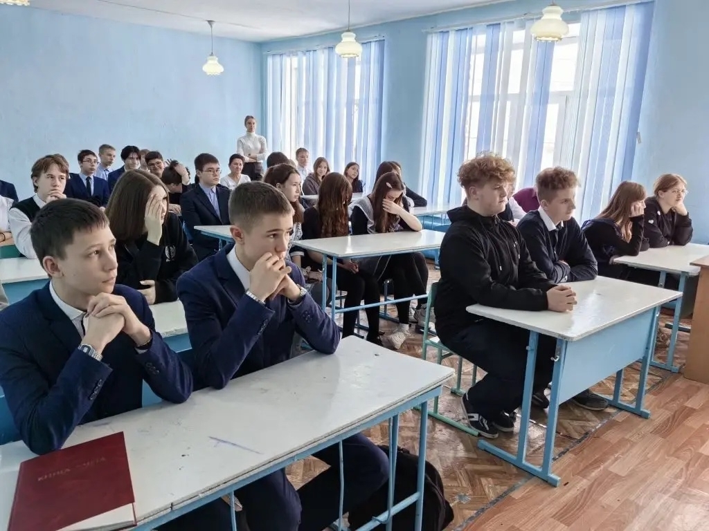 Сотрудники полиции провели для алаторских школьников урок кибербезопасности