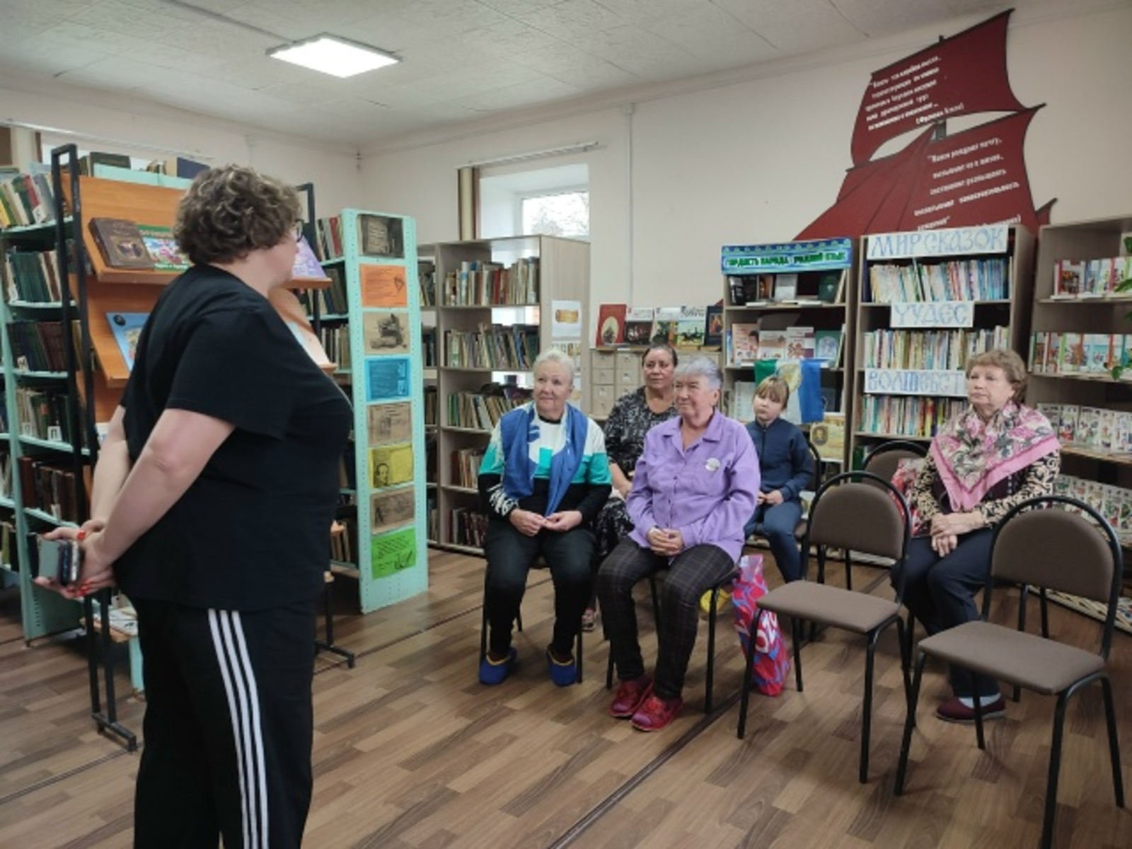 В Иглинском районе идет просветительская работа с жителями о мошенниках