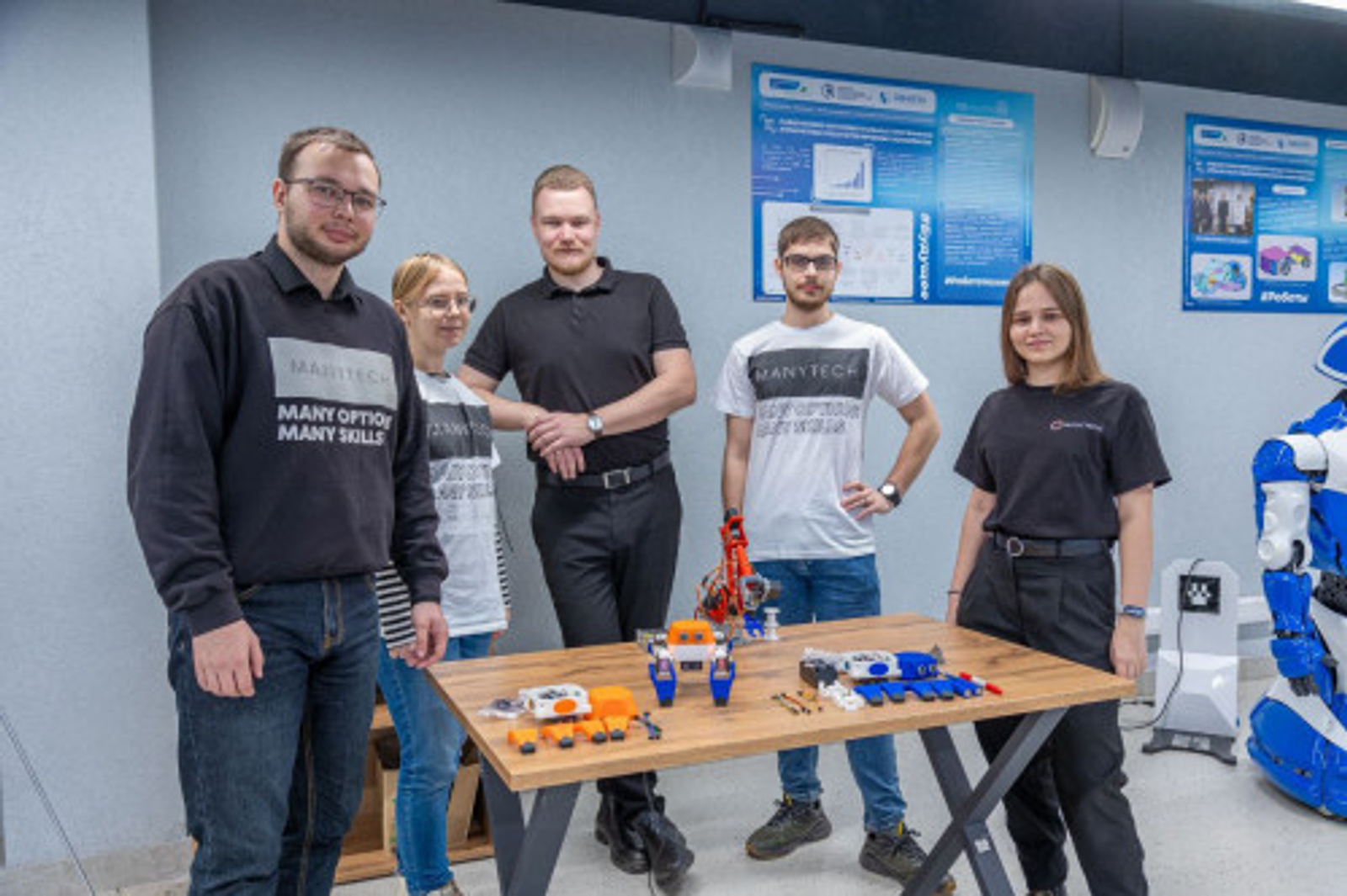 Студенты Межвузовского кампуса Уфы разработали продвинутые наборы по робототехни