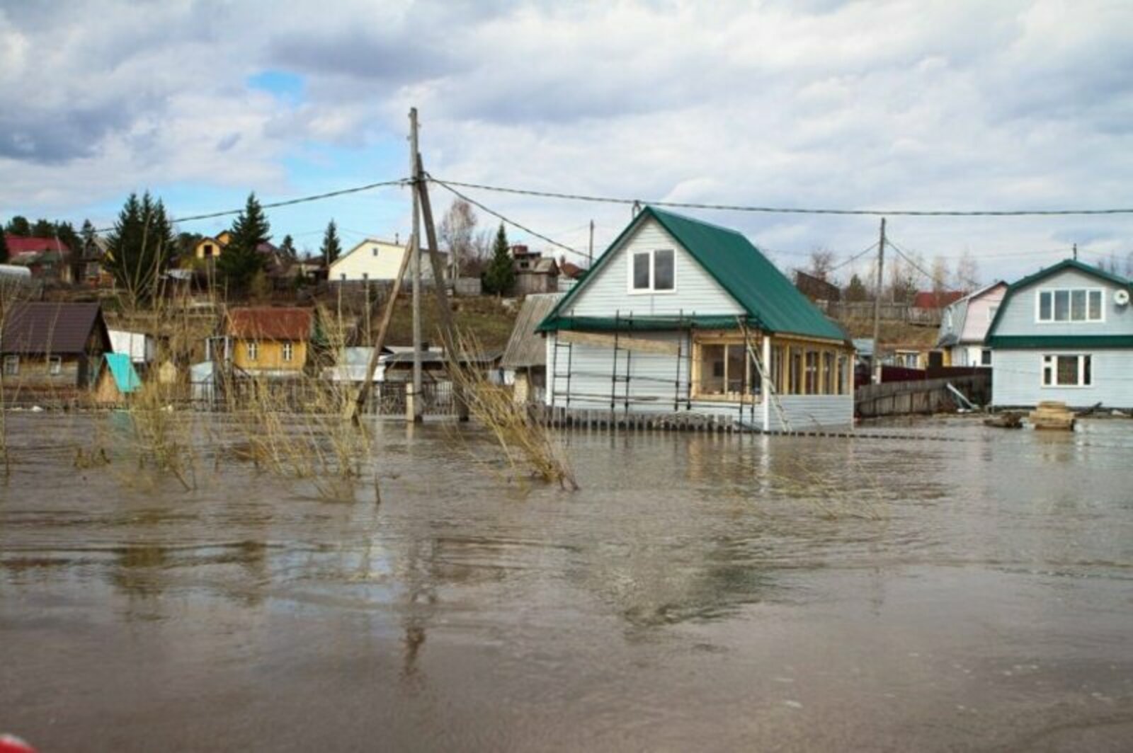 В Башкирии остаются затопленными два дорожных участка