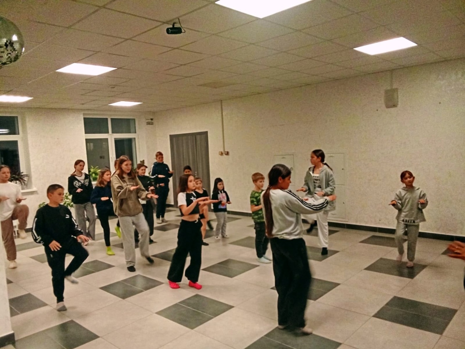 В Улу-Телякском СКЦ провели спортивный час "Спорт без наркотиков"