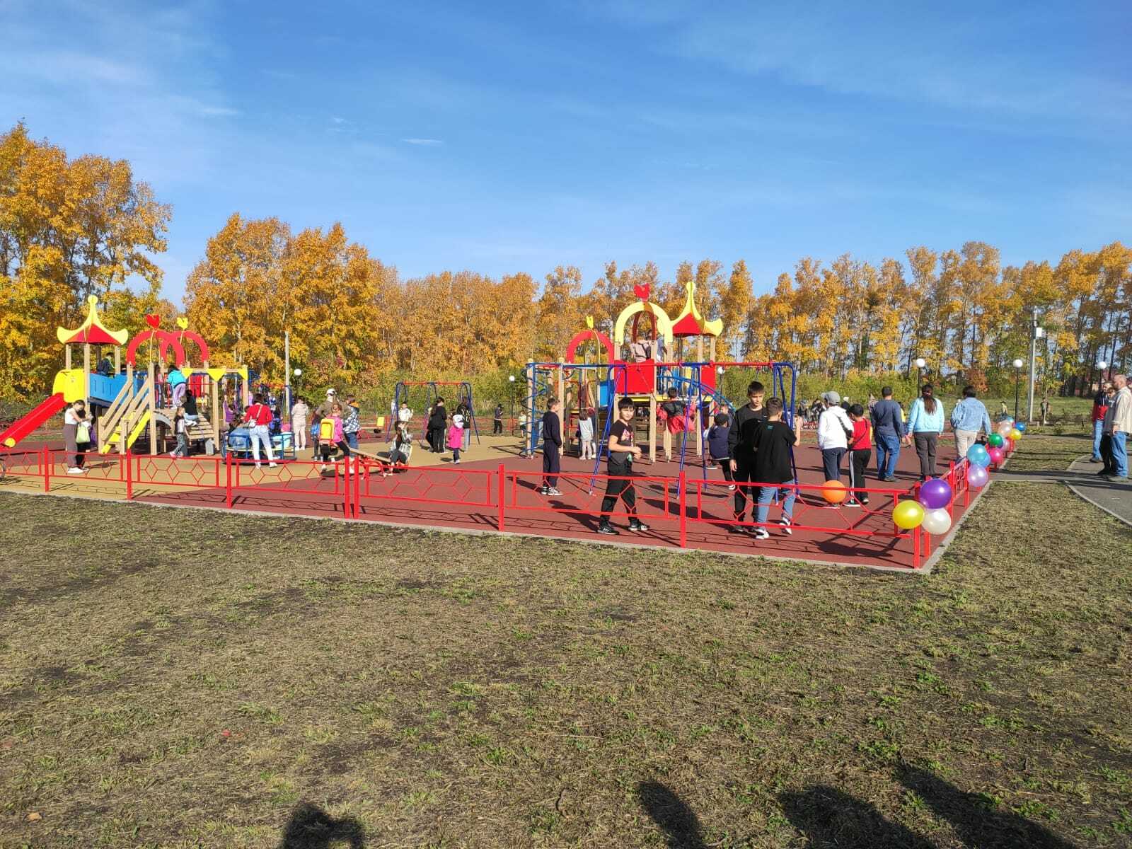 В Иглино официально открыли парк "Солнечный"