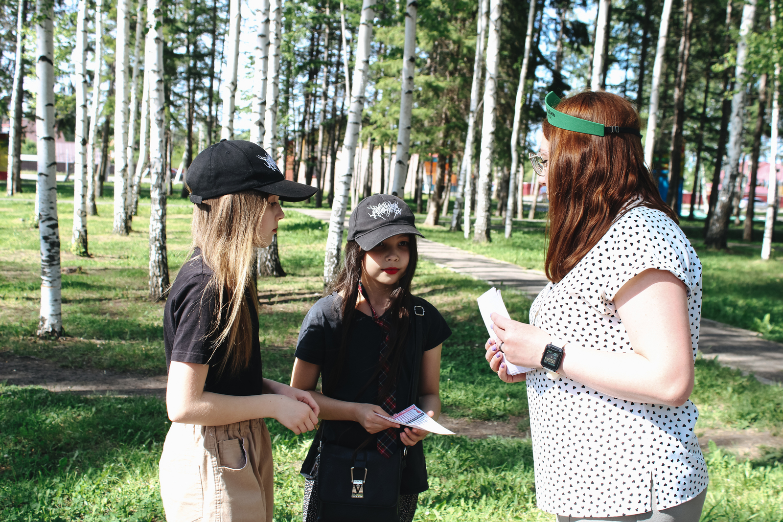 Молодежный центр "Алпамыш" провел антинаркотическую акцию в Парке Победы