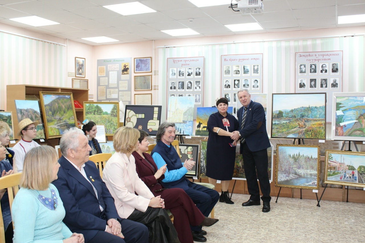 В Иглинском музее открылась фотовыставка  Рината Хуснетдинова