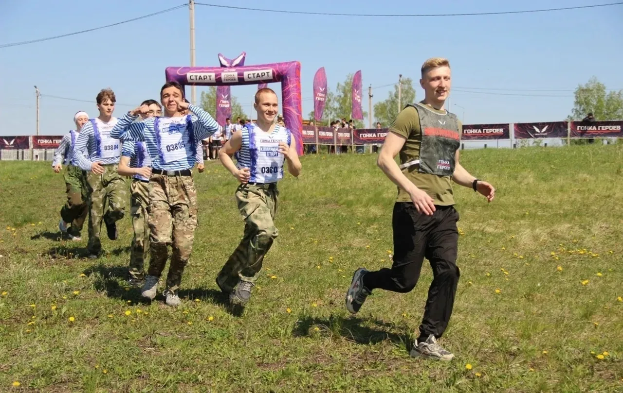 В Башкирии иглинские юнармейцы взяли серебро на «Гонке Героев»
