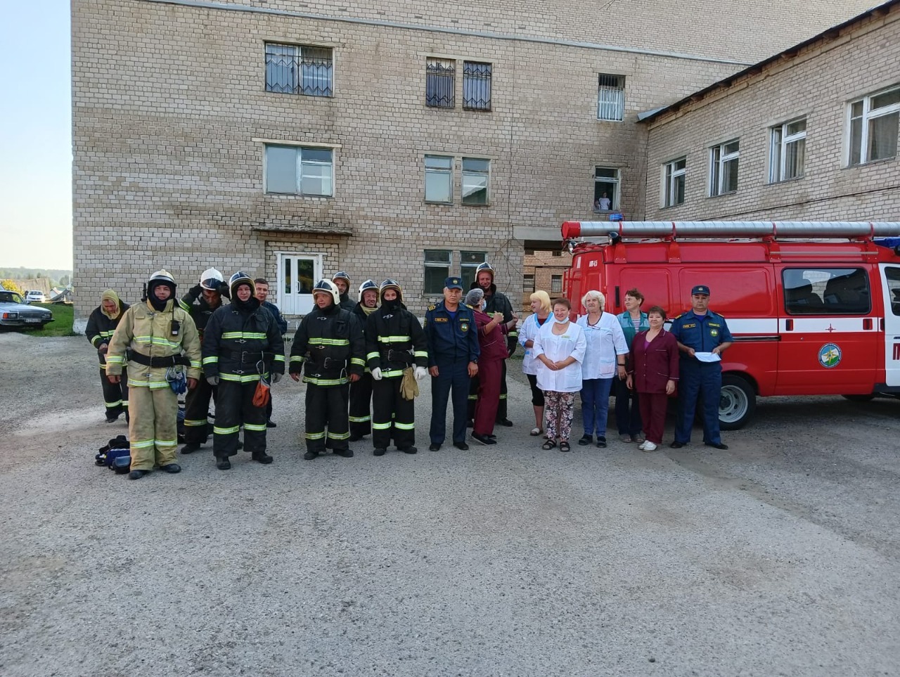 Во врачебной амбулатории села Улу-Теляк прошли пожарно-тактические учения