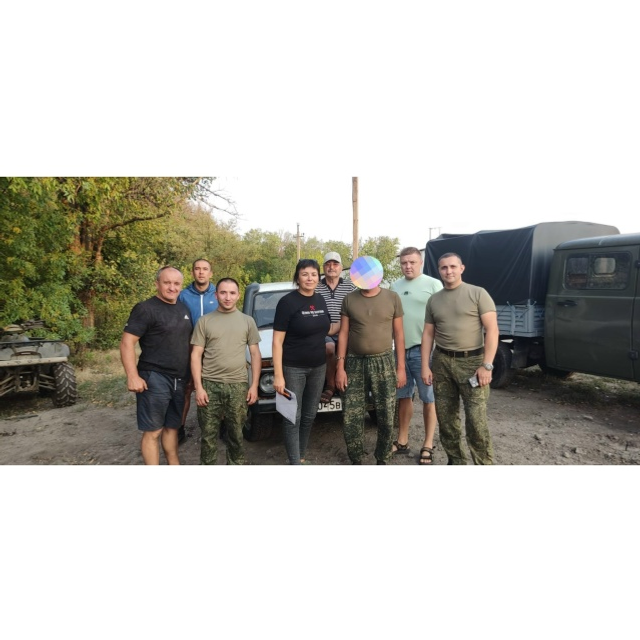 Бойцу  СВО доставили  автомобиль "Нива" от земляков-иглинцев