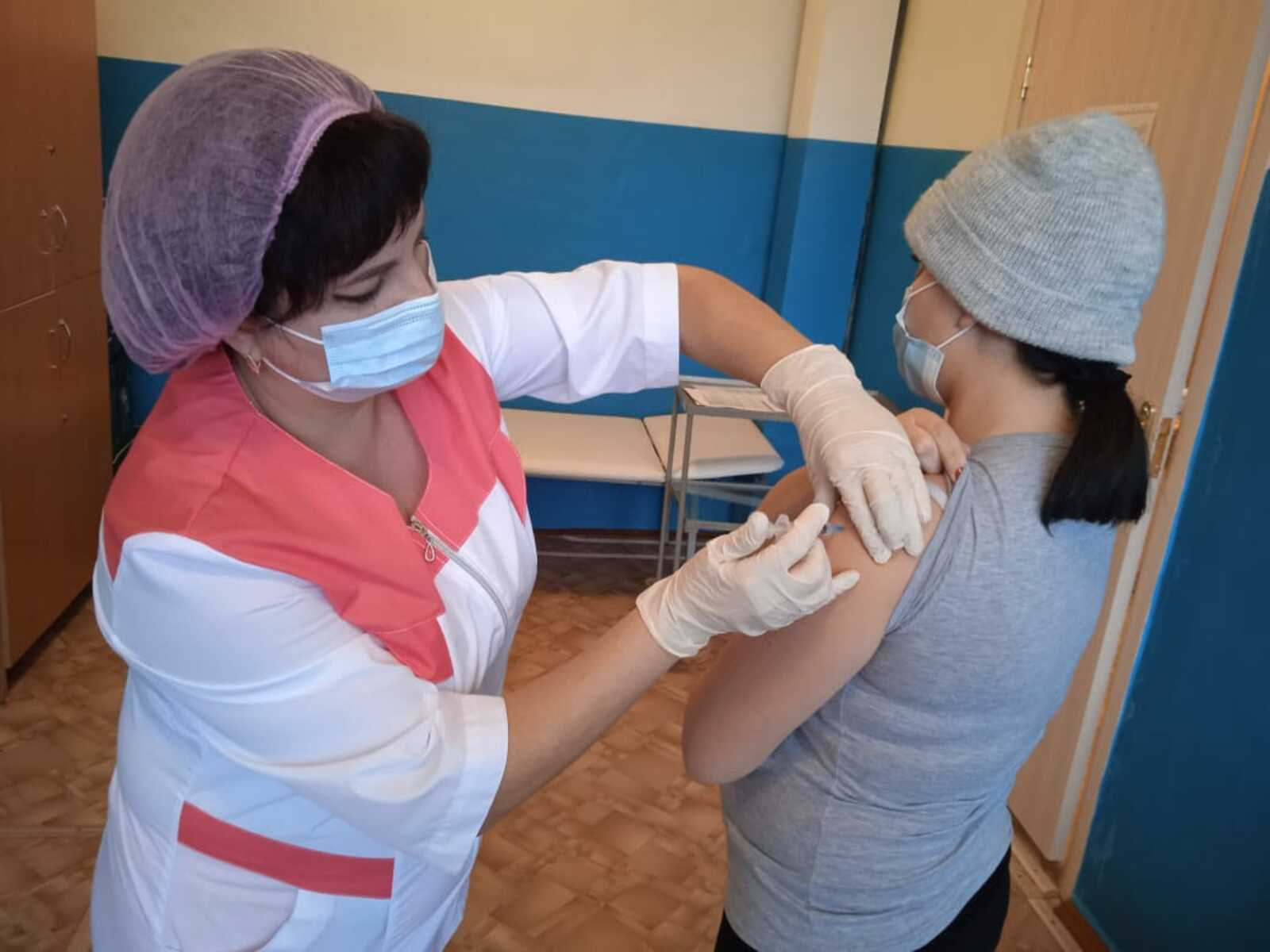 В Буздякском районе Башкирии достигнут плановый показатель вакцинации - 80% от населения